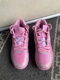 Pink Men’s Melo Shoes Size 8