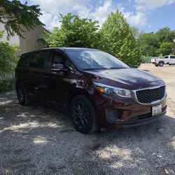 2016 KIA Sedona LX