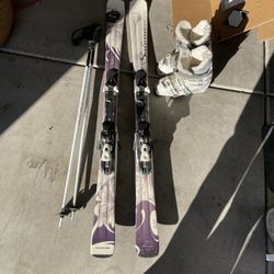Salomon Amber Ski, Poles Bindings Size 151