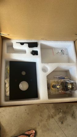 Shower valve