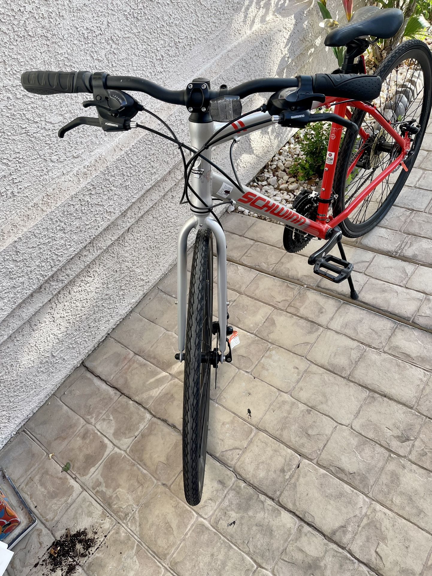 Schwinn Men's Circuit 700c/28