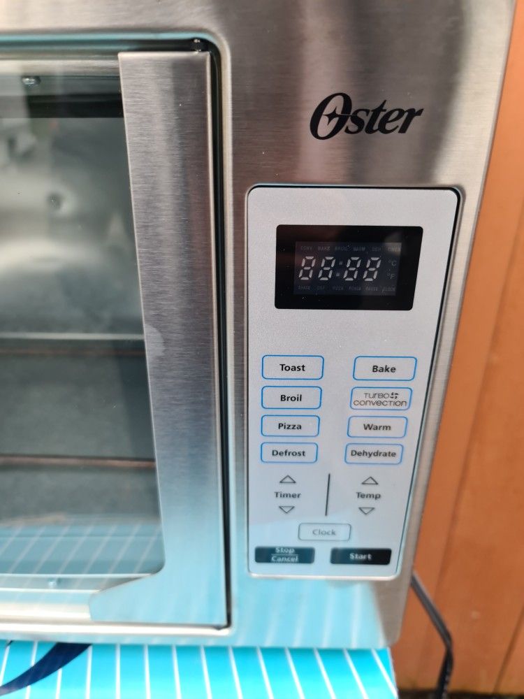 Oster TSSTTVFDDG French Door Toaster Oven, Extra Large, Silver for Sale in  Snohomish, WA - OfferUp