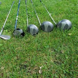 Golf Clubs 