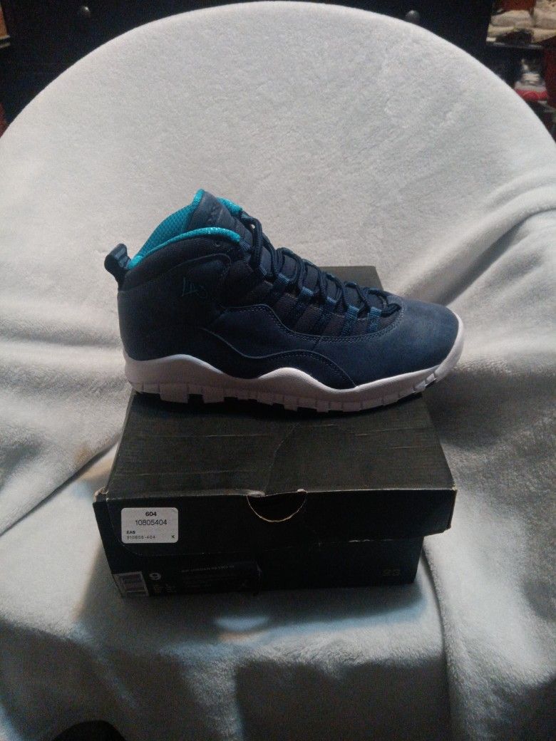 Air Jordan 10 La