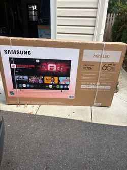 Samsung 65" M70H Mini LED Smart TV