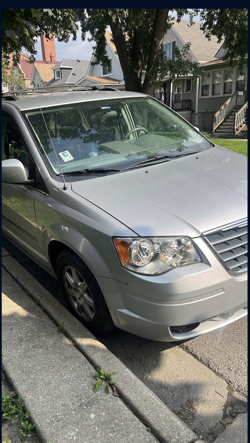 2010 Chrysler Town & Country