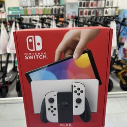 Nintendo Switch OLED All White! Finance For $50 Down Payment!!