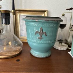 Pot & Planters