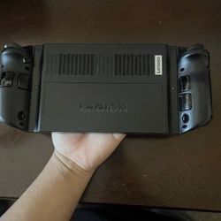 Lenovo Legion Go 8
