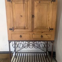 Rustic Wooden Bar Wine Cabinet