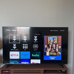 TCL Roku TV 55” - Almost Like new