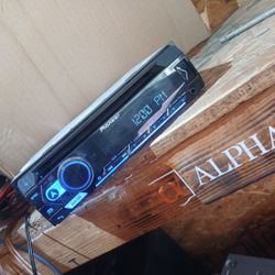 Radio Pioneer 📻 DEH-S4200BT