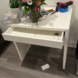 Small Ikea Desk