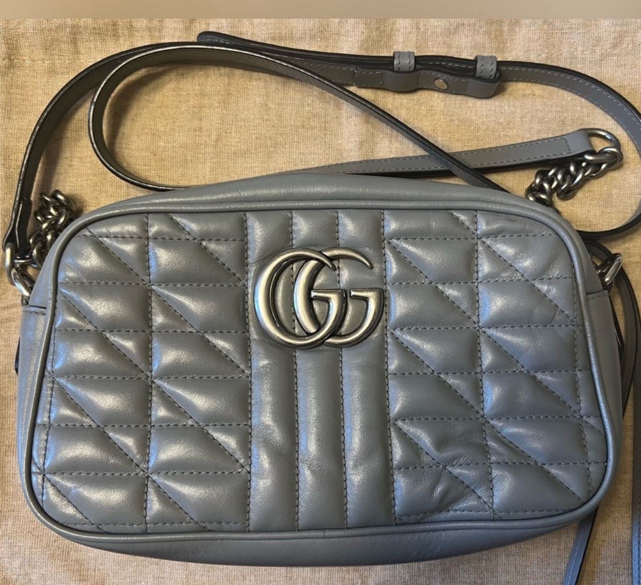 Gucci Marmont GG small crossbody