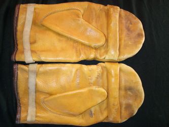 Vintage MacGregor Boxing Gloves/Sparring