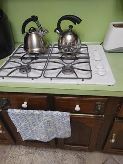 ******GE GAS COOKTOP***************