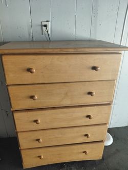 Brown maple wood drawer dresser