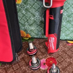 Milwaukee
M12 FUEL ProPEX Expander Tool with 3- Expander Heads and soft  carrying  case