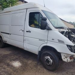 Mercedes Sprinter For Parts 