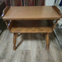 Ethan Allen Baumritter 1960s Mid-century Early American Side Table