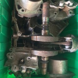 Can Am800cc Outlander Engine Part out 