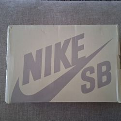 Nike Sb Power Puff Girls