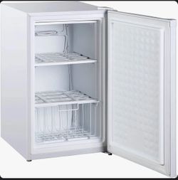 Arctic King Compact Upright Freezer