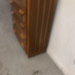 Good Condition Dresser