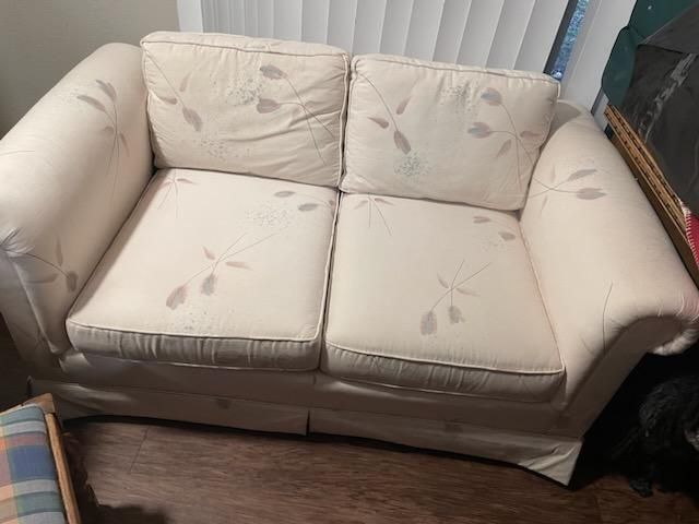 Drexel heritage Sofa And Matching Loveseat