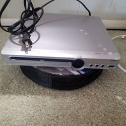 DVD PLAYER 