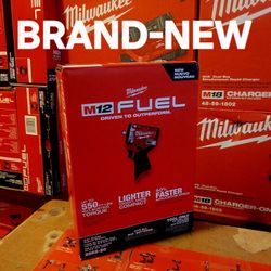 Milwaukee
M12 FUEL 12V Lithium-Ion Brushless Cordless Stubby 3/8 in. Impact Wrench (Tool-Only)