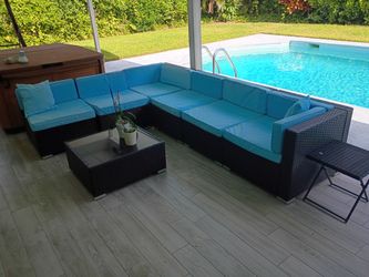 Outdoor patio furniture