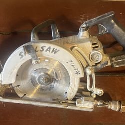 Skil Saw  With Diamond Blade And Hose Attachment