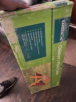 Children’s Pickni Table