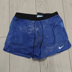 Nike 2 In 1 Reflective Running Shorts 5 Inch Size M- NEW 
