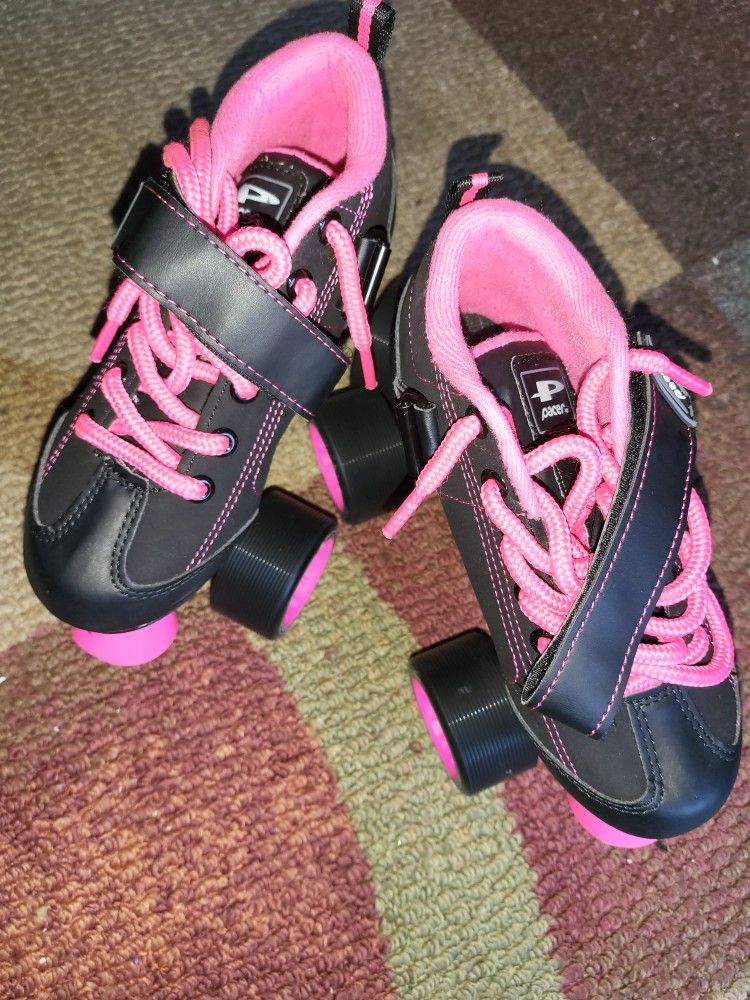 Girls Indoor Roller Skates 