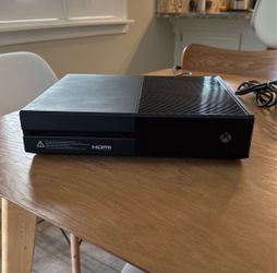 Used black Xbox one console