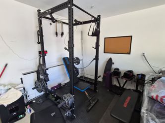 Titan T3 power rack, weights, straps, more
