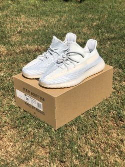 Adidas Yeezy Cloud White V2