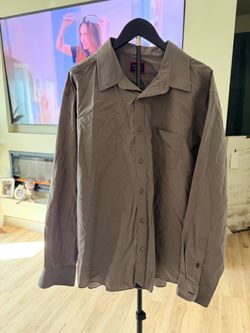 Men's Gray Dress Shirt