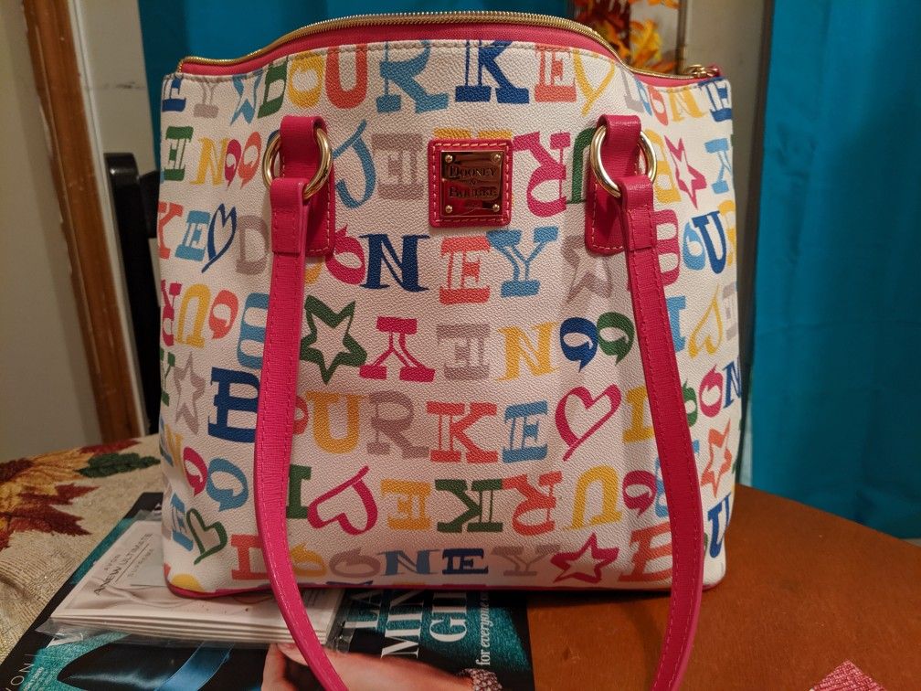 Dooney & Bourke tote bag