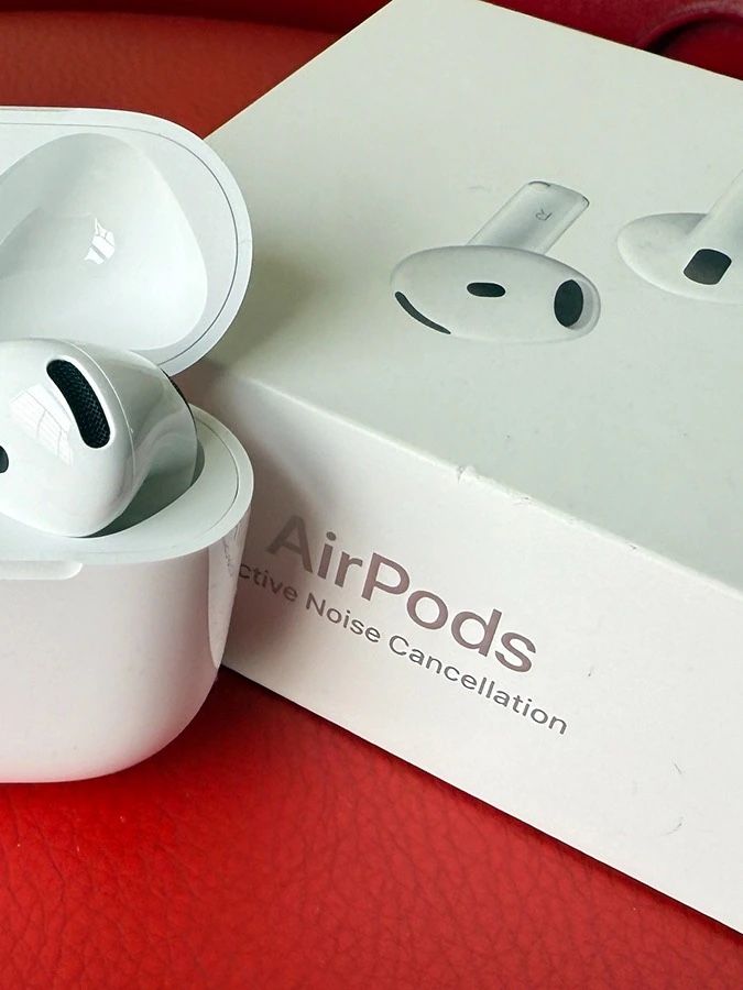 Airpods 4( Read Description)
