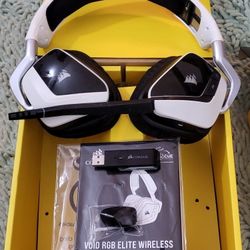 Corsair Void RGB Elite Wireless Gaming Headset