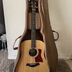 Guitar Electric Acoustic Taylor