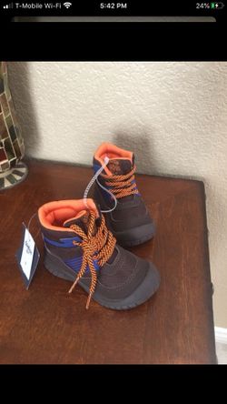 Boys boots
