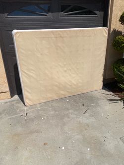 Free full size box spring