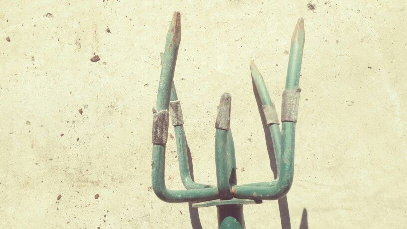 Garden Weasel Claw