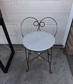 Vintage Metal Vanity Chair