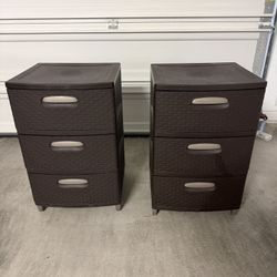 Sterilite Dressers X 2 Very Good Condition 32Hx20Wx19D