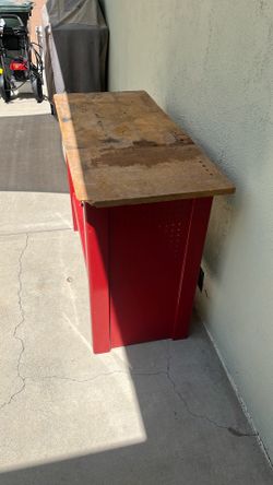 Metal Craftsman Work Bench